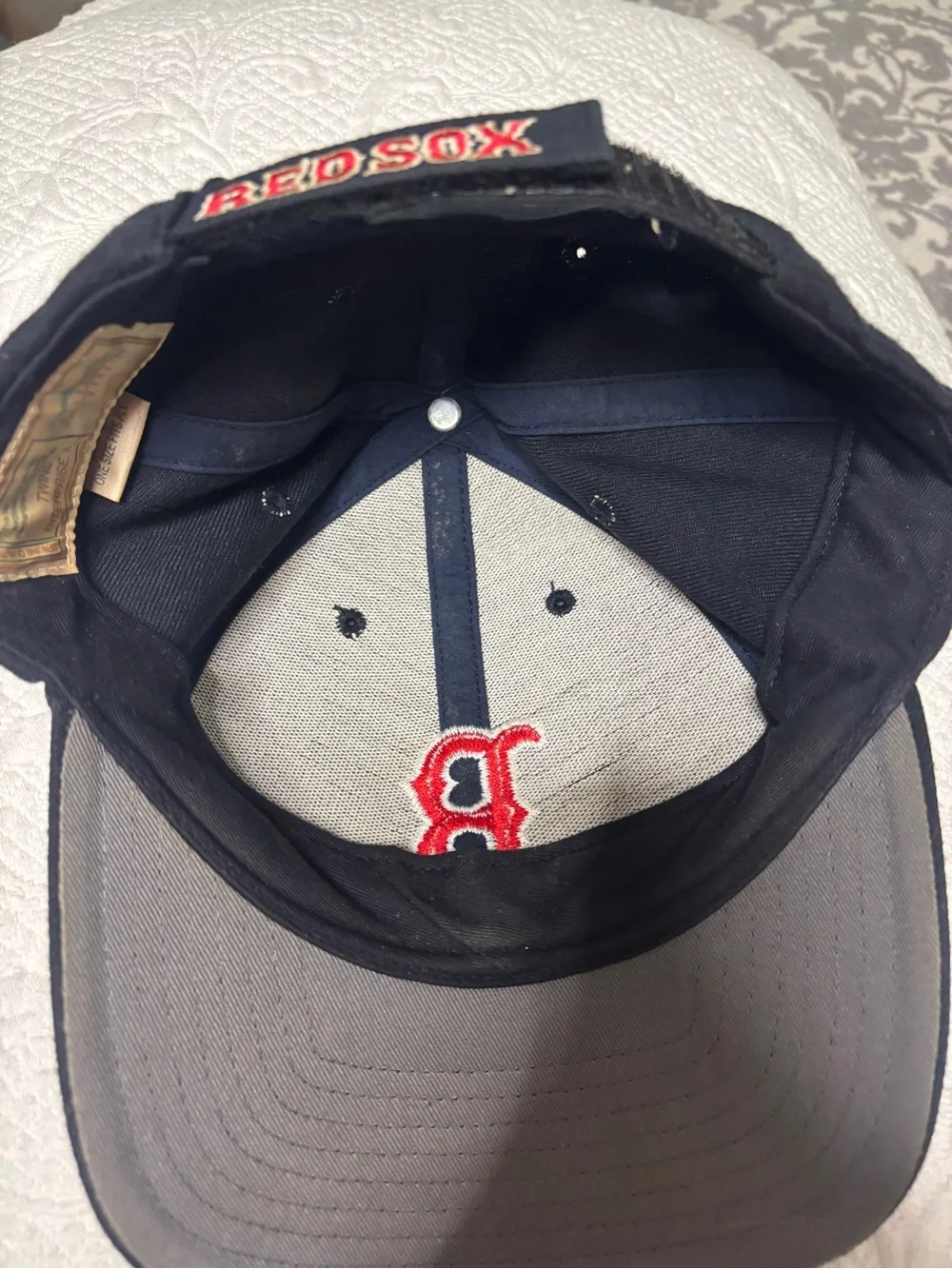 Vintage Twins Enterprise Inc Boston Red Sox hat like new